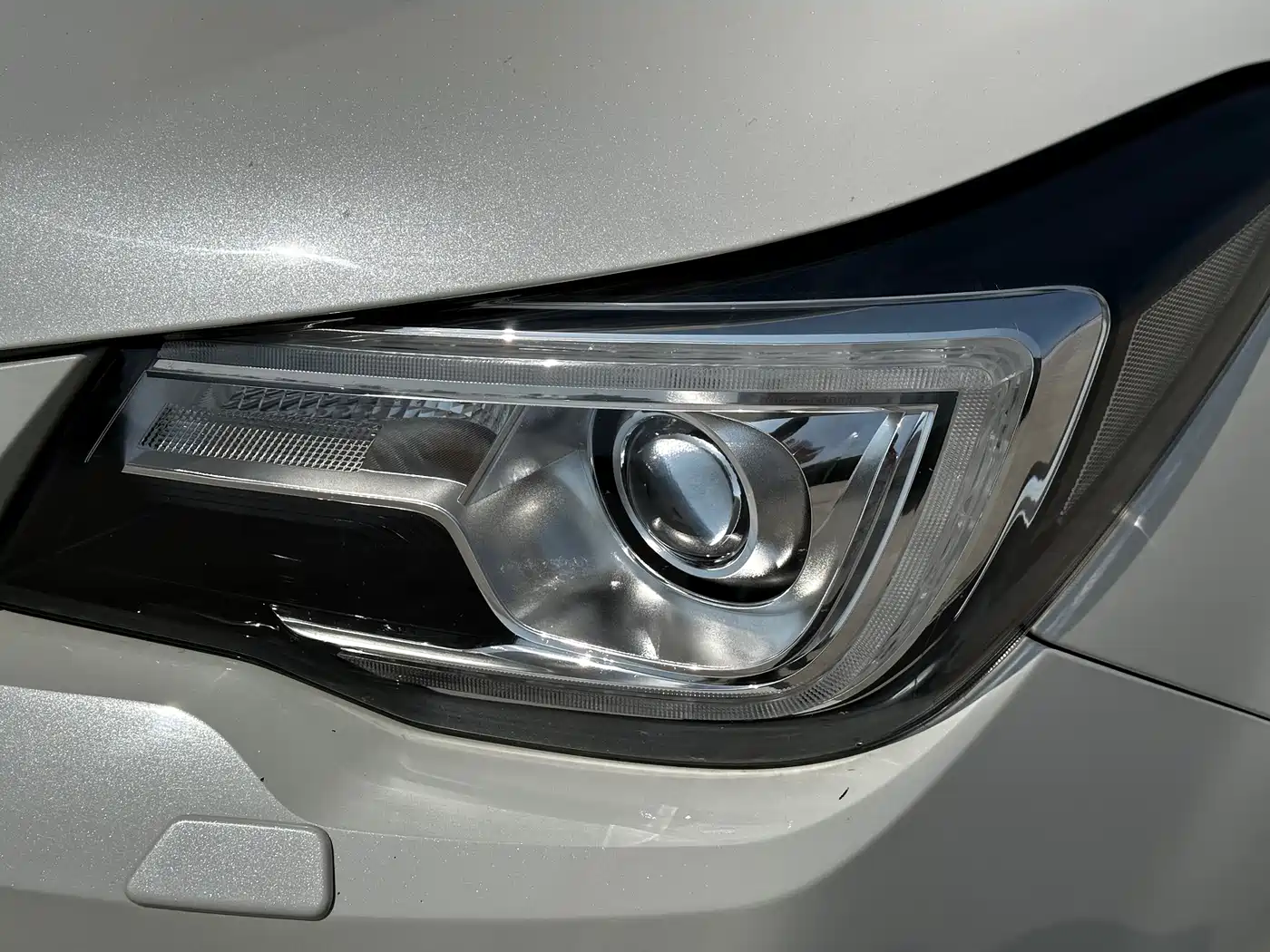 Subaru Forester 2016 2.5i Luxury Navigation Edition фото 6