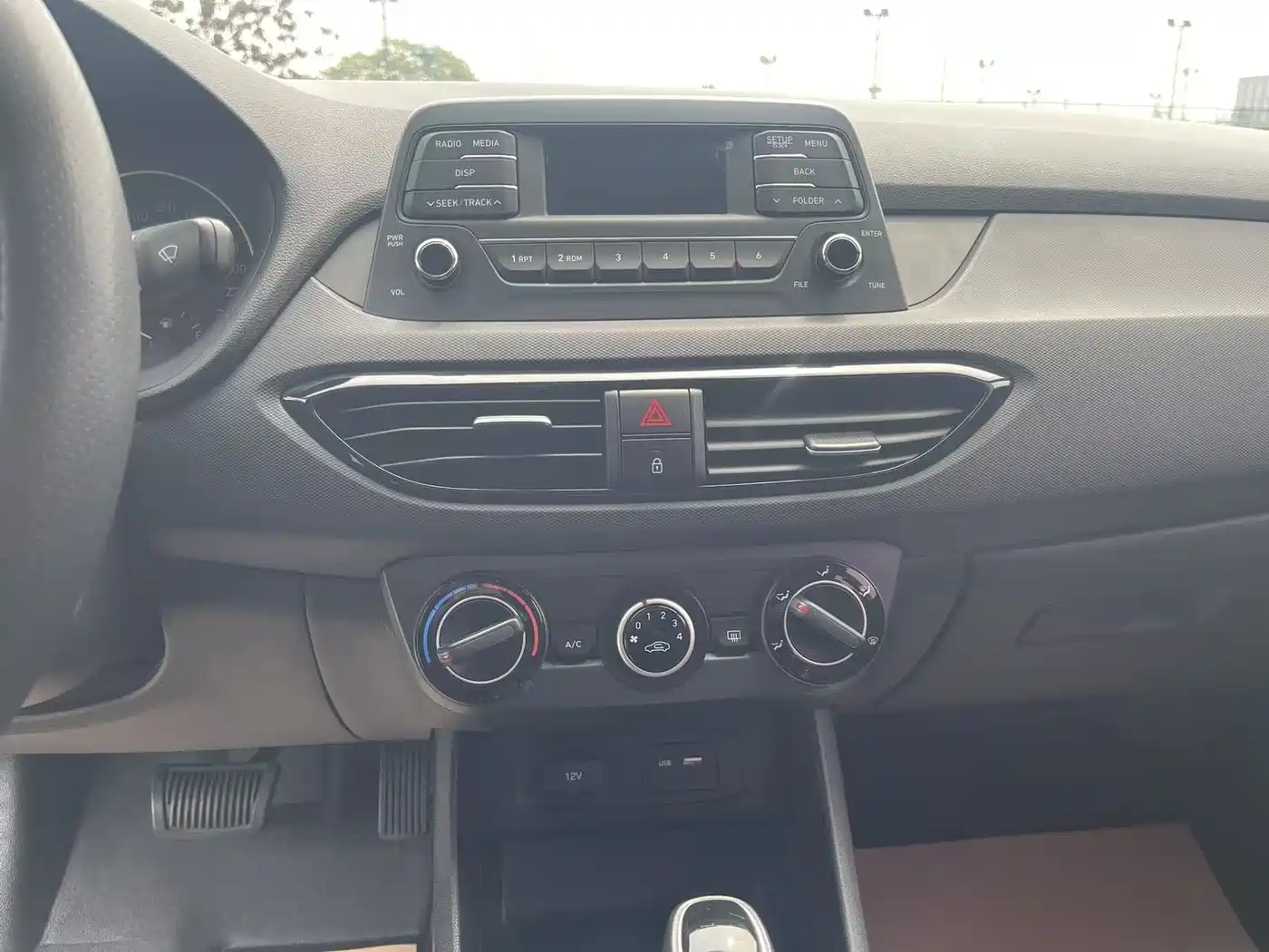 Hyundai Elantra 2020 1.6L Auto GL Pleasing Edition фото 19
