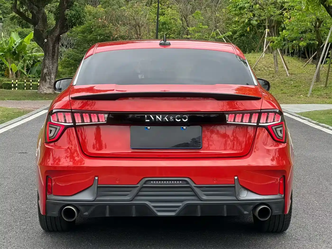 Lynk & Co 03 2018 1.5TD DCT Power Pro Version China V фото 8