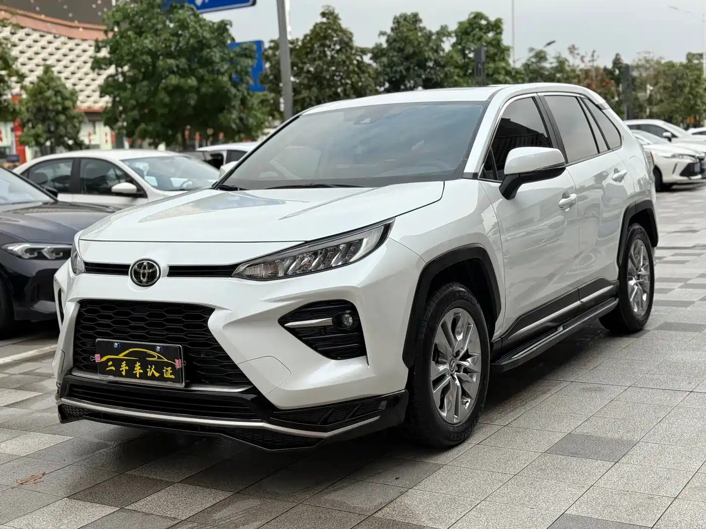 Toyota Wildlander 2021 2.0L CVT 2WD Luxury Edition