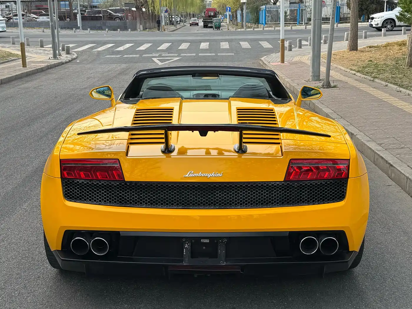 Lamborghini Gallardo 2009 Lamborghini LP 560-4 Spyder фото 7