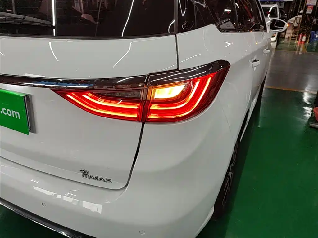 BYD Song MAX 2018 1.5T Auto Smart Connected Flagship 7-Seater фото 8