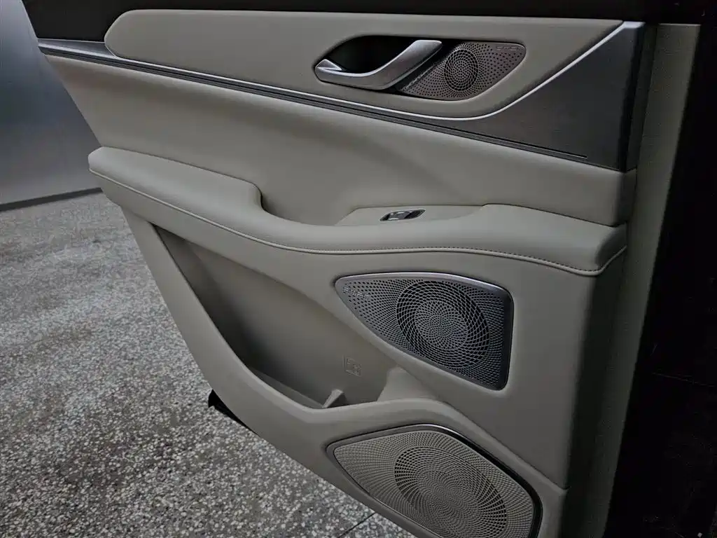 WEI PAI WEI BRAND BLUE MOUNTAIN