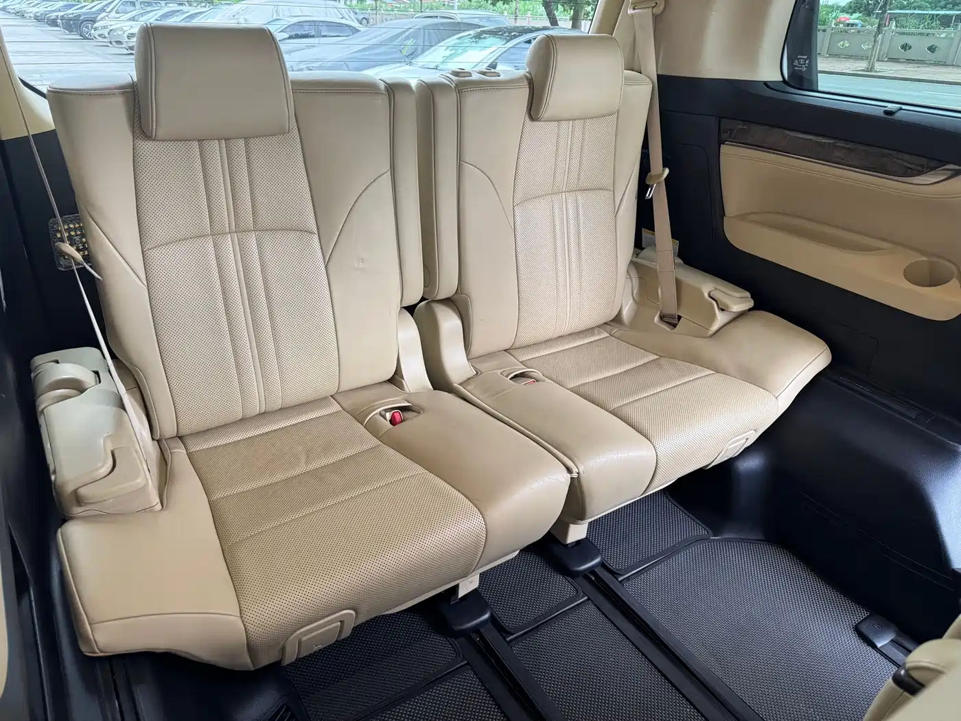 Toyota Alphard 2018 Facelift 3.5L Premium Edition фото 6