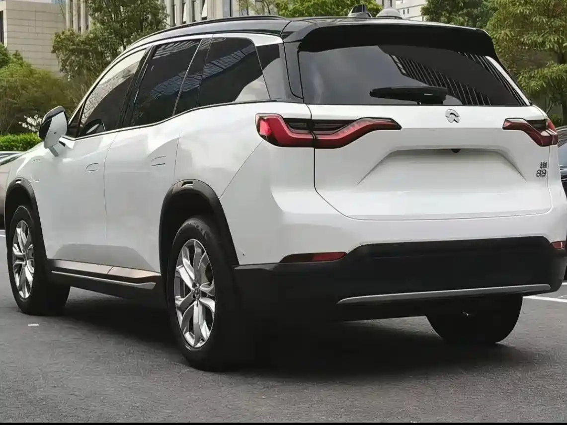 NIO NIO ES8