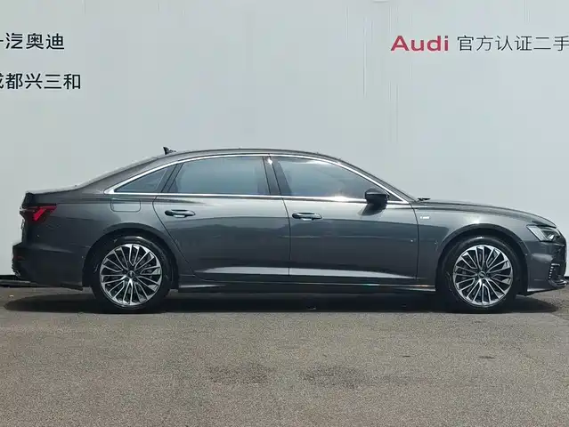 Audi A6L New Energy 2022 55 TFSI e quattro — фото 3