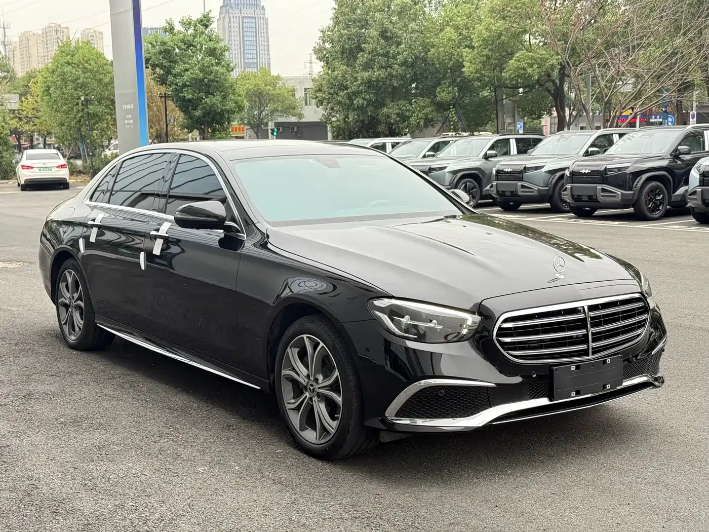 Mercedes-Benz E-Class 2020 Facelift E 300 L Sport Fashion фото 3