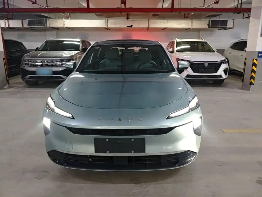 Фото 3 - Roewe D6