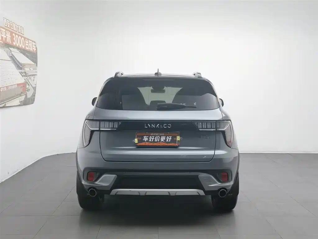 Lynk & Co 01 2017 2.0T AWD Time Limited Edition фото 4