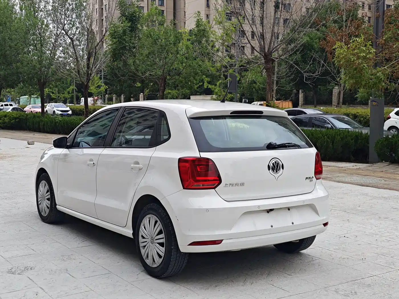 Volkswagen Polo 2016 1.6L Automatic Comfort фото 4