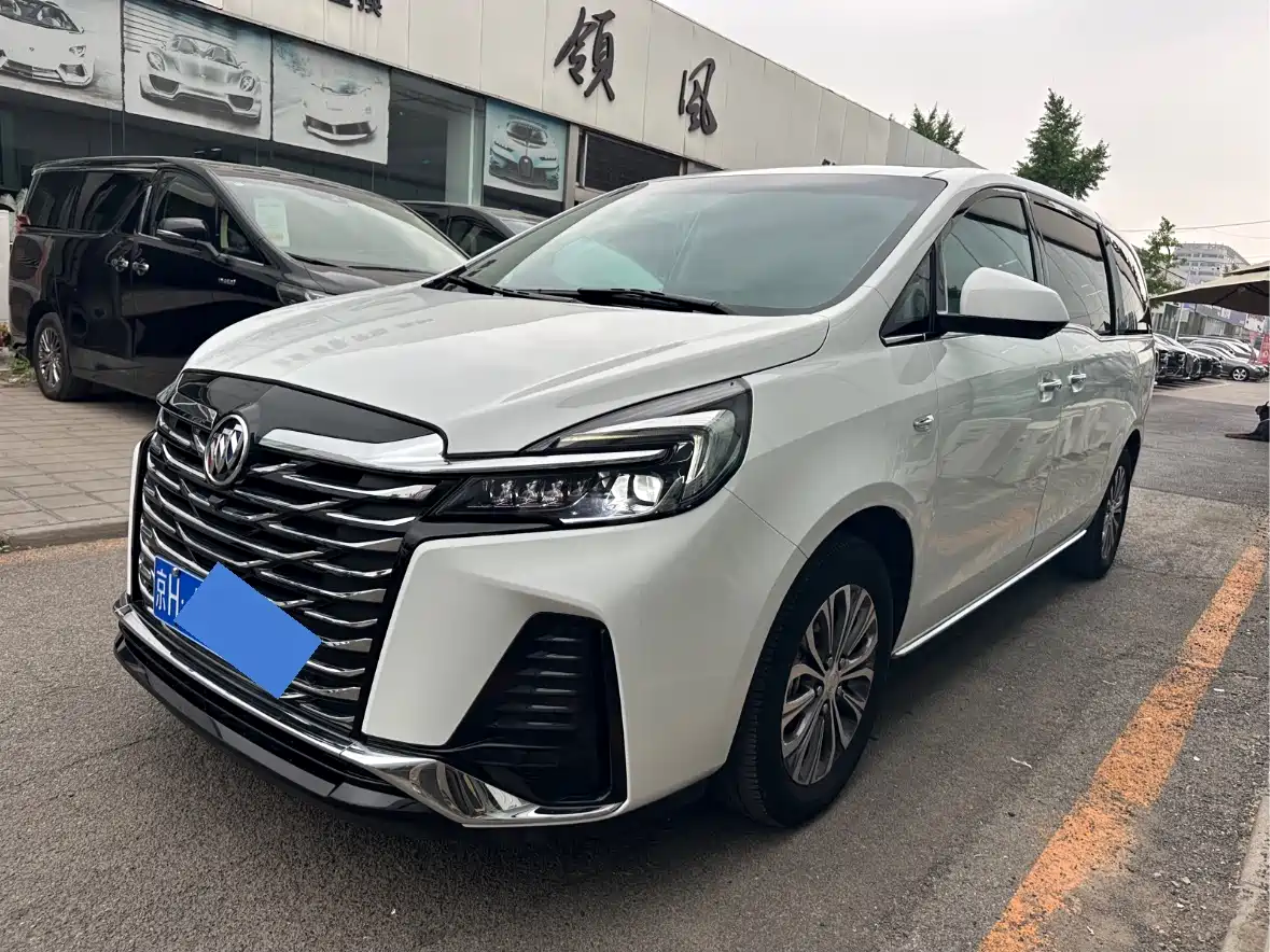 BUICK GL8