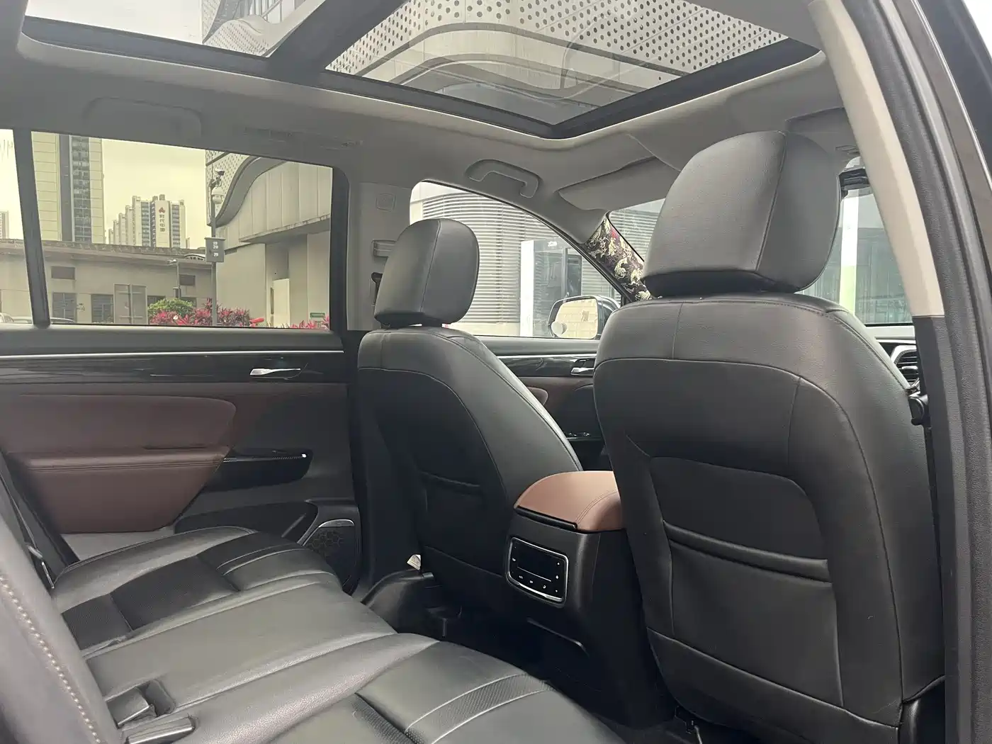 GAC Trumpchi Trumpchi GS8 2017 320T 2WD Luxury Smart Connect (7-seater) фото 22
