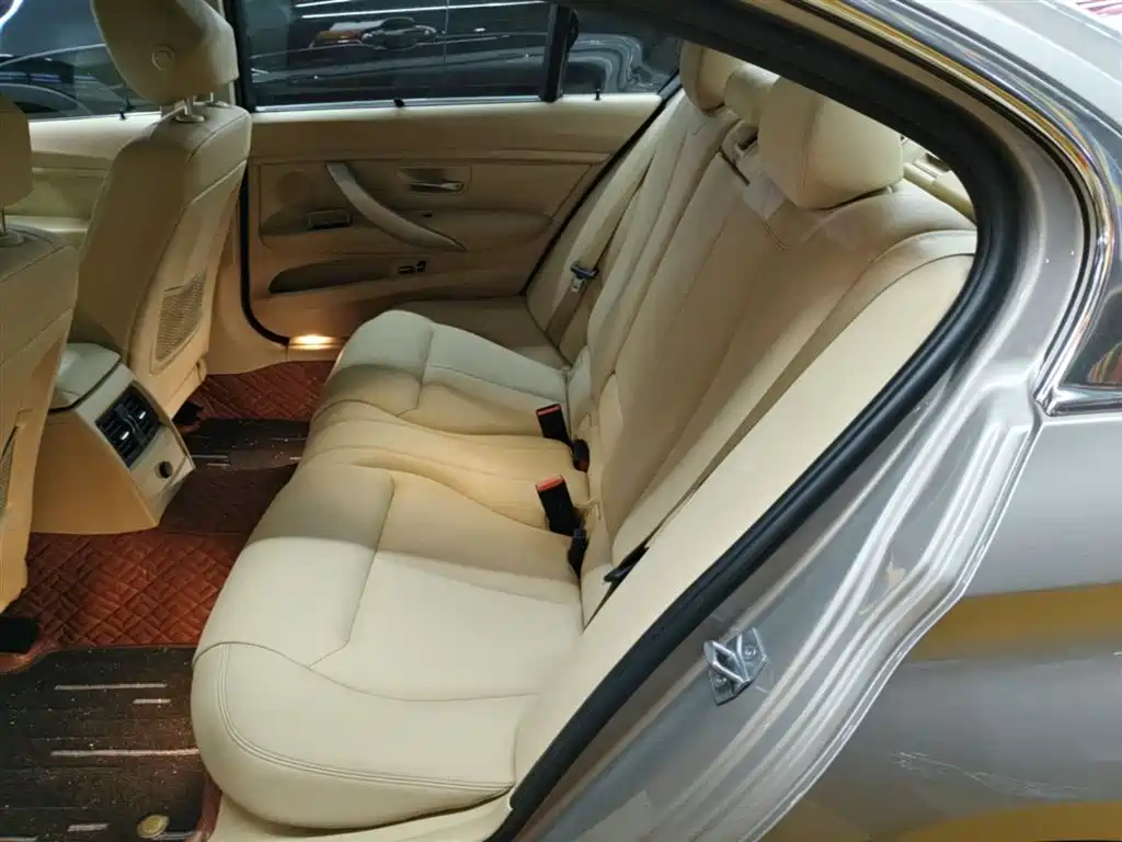 BMW 3 Series 2014 320Li Fashion фото 17