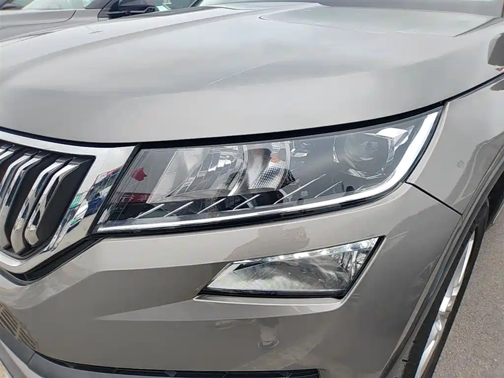 Škoda Kodiaq 2018 TSI330 5-seat FWD Luxury фото 24