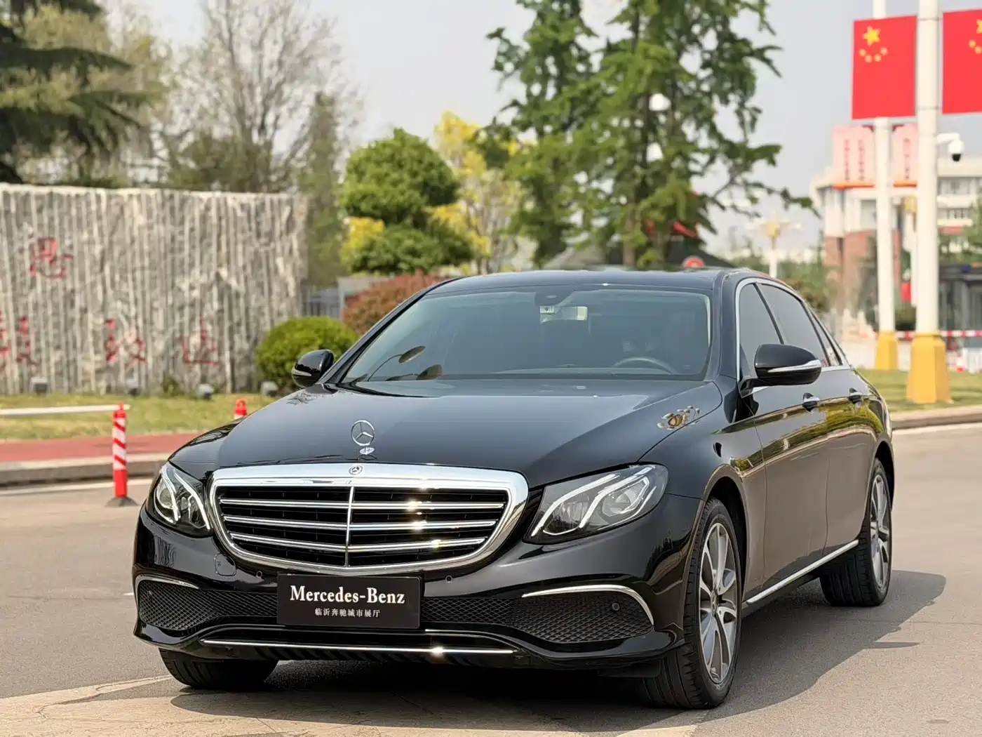 Mercedes-Benz E-Class 2019 E 200 L