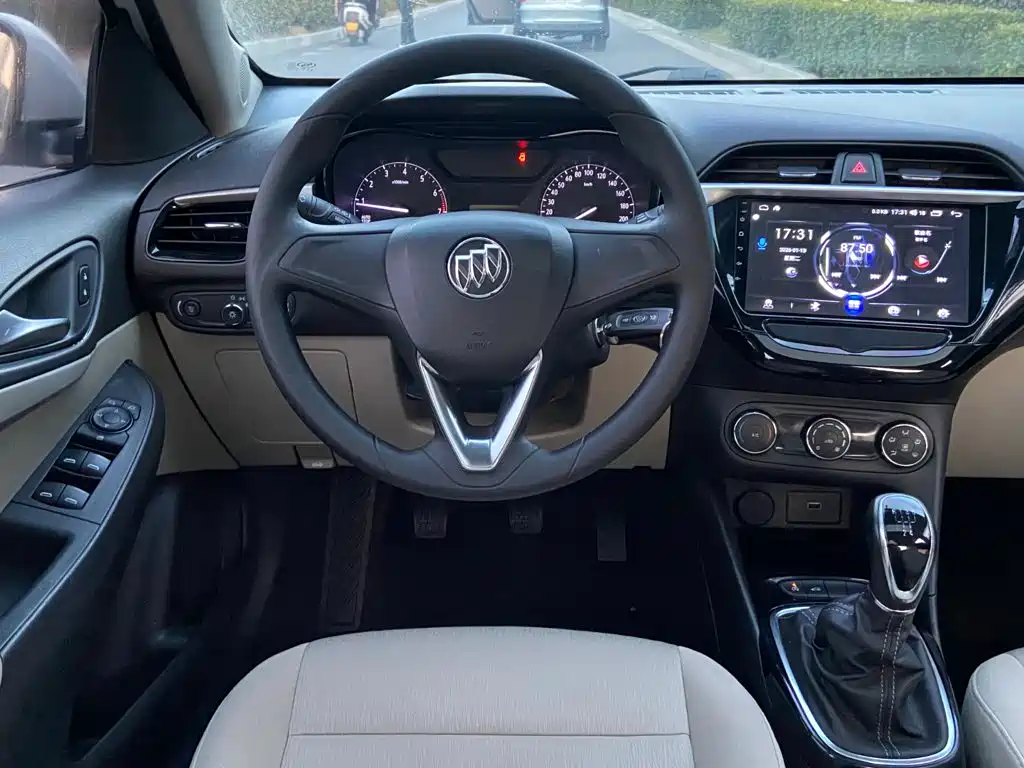 Photo 8 - Buick Excelle