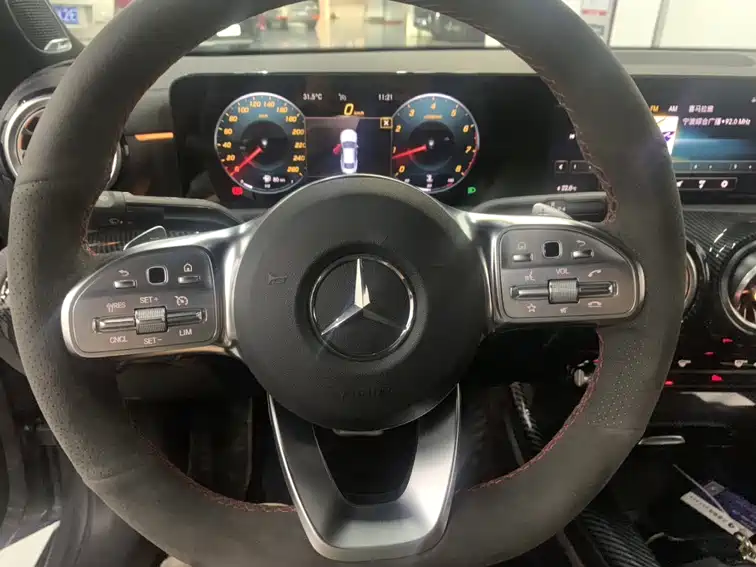 Mercedes-Benz CLA (Import) 2021 CLA 260 4MATIC фото 8