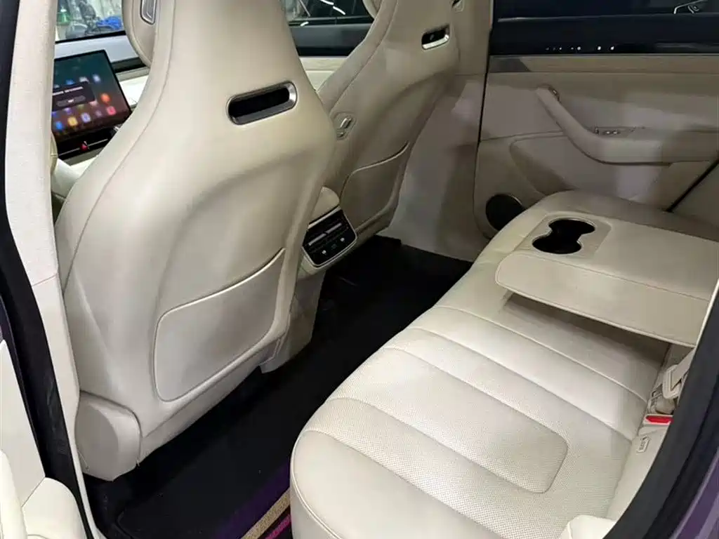 Zhijie Luxeed R7 2024 Pure Electric 667km Pro фото 4