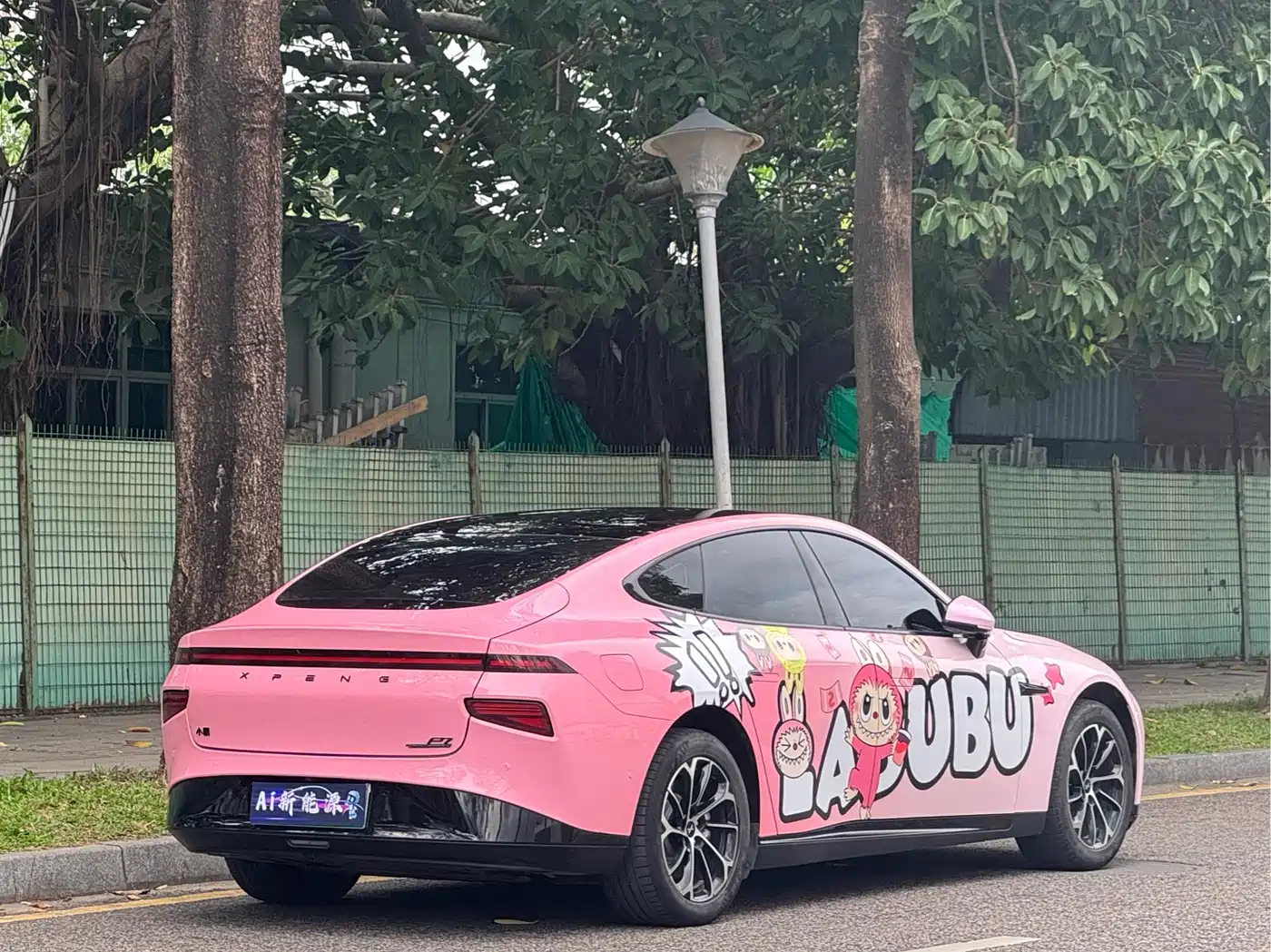 XIAOPENG P7