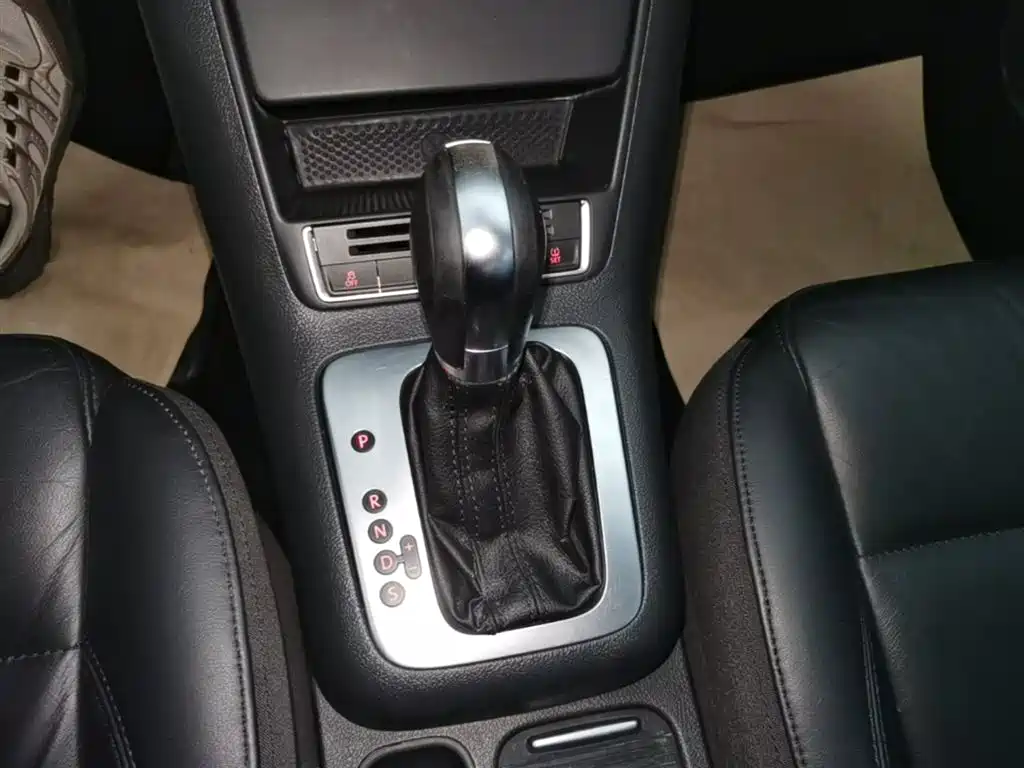 Volkswagen Tiguan 2015 1.8TSI Automatic 2WD Comfortline фото 14
