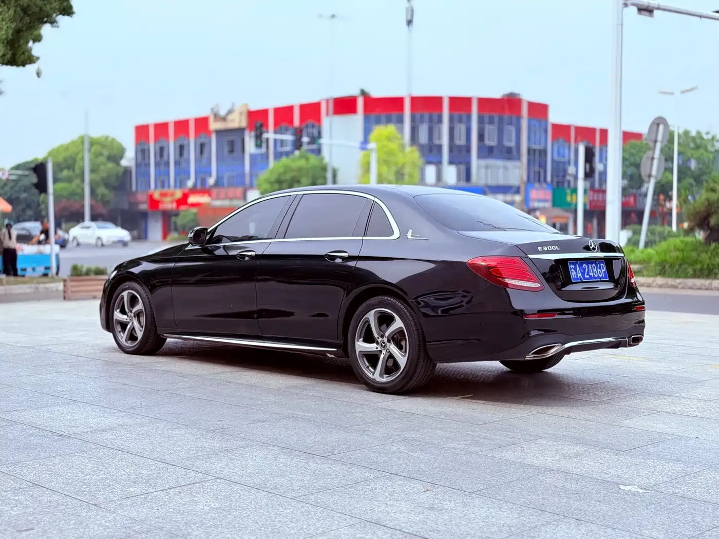 Mercedes-Benz E-Class 2019 Facelift E 300 L Sport Fashion фото 6