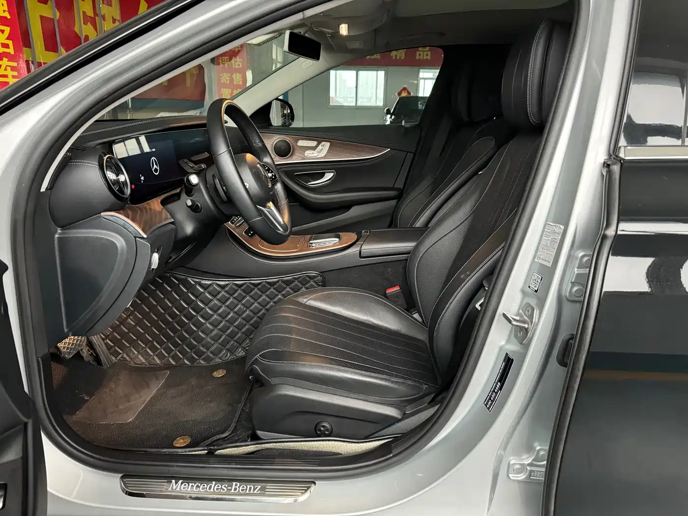 Mercedes-Benz E-Class 2020 E 300 L Fashion фото 6