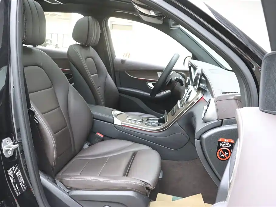 Mercedes-Benz GLC 2022 Facelift GLC 300 L 4MATIC Dynamic Collector's Edition фото 19