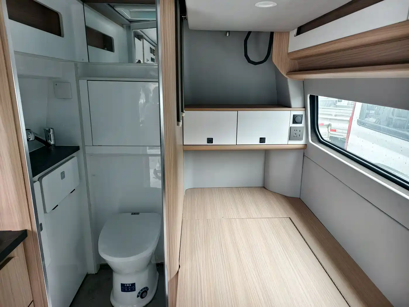 Ford Transit 2024
