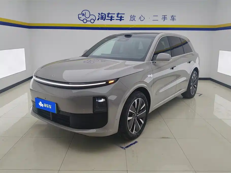 Li Auto L6 2025 Max Smart Renewal Edition
