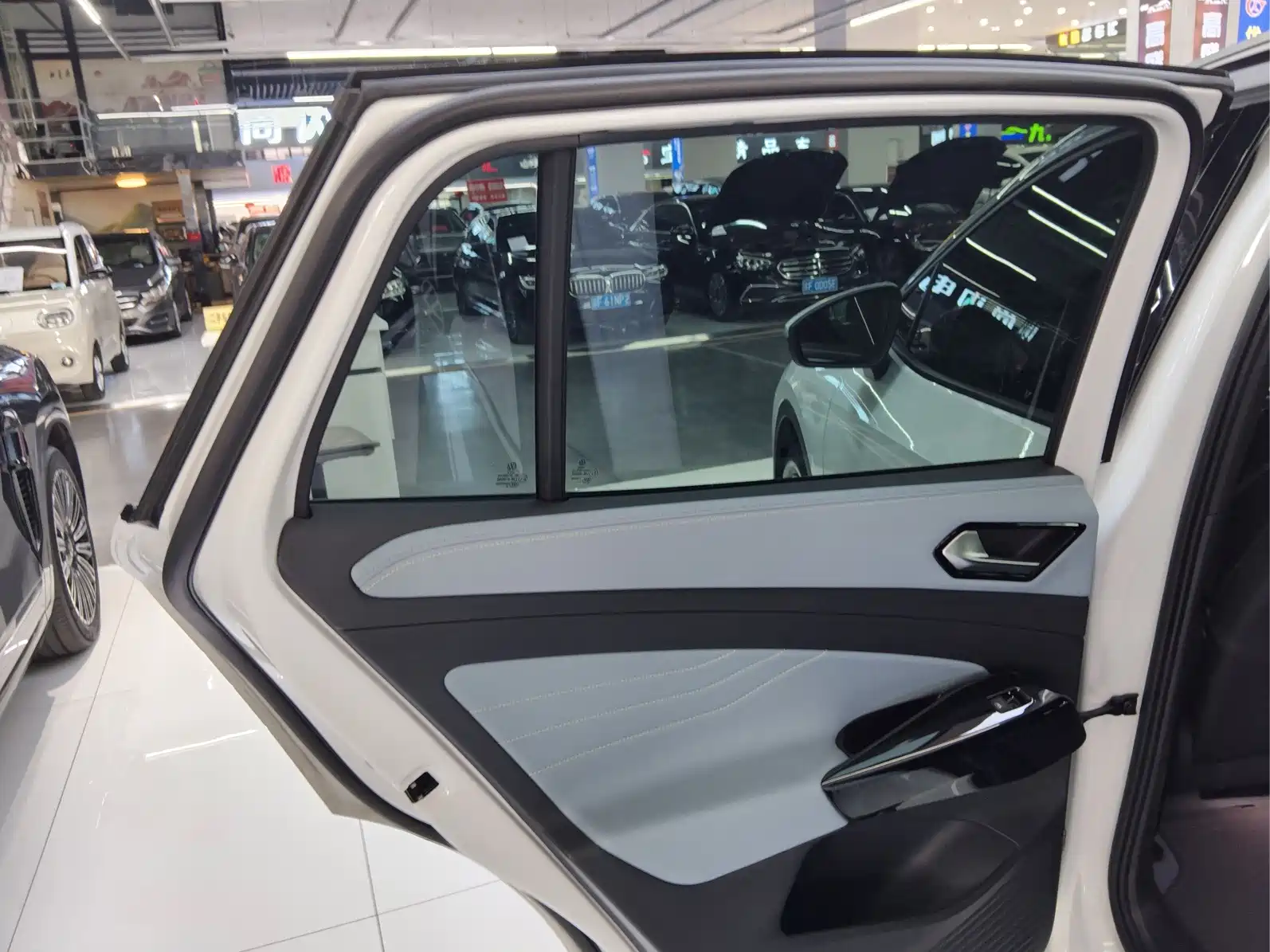 Фото 9 - Volkswagen ID.4 X