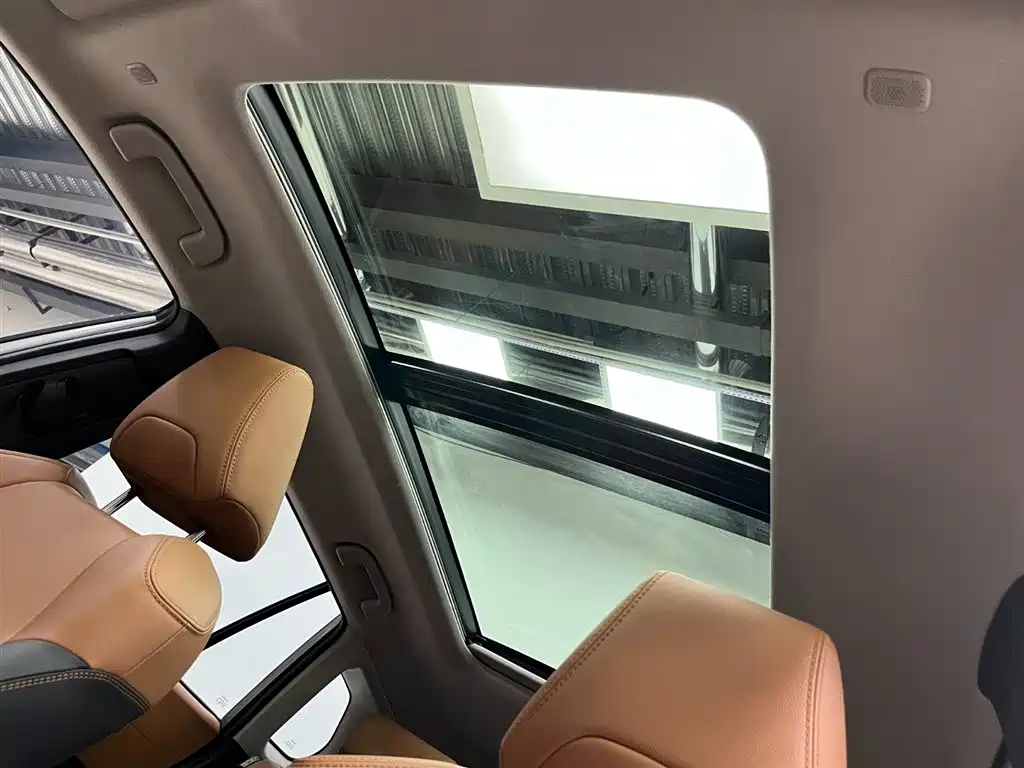 Toyota Corolla Cross 2022 2.0L Flagship Edition фото 9