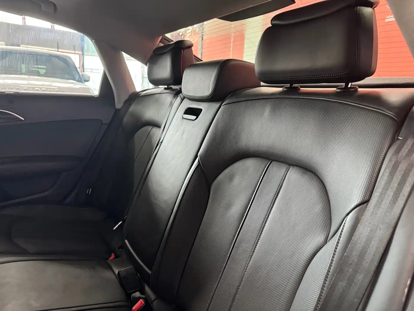 Audi A6L 2012 35 FSI Comfort фото 14