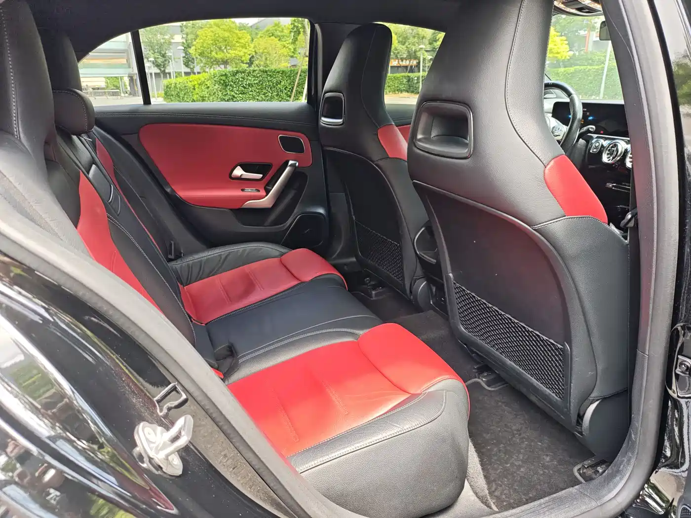 Mercedes-Benz A-Class AMG (Import) 2023 AMG A 35 4MATIC Sun Edition фото 11