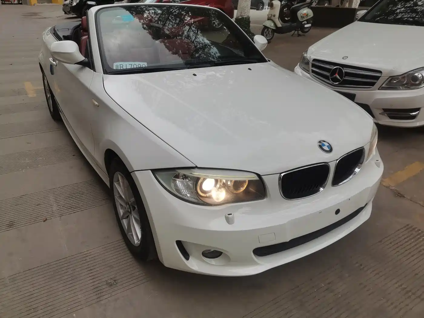 BMW 1 Series (Import) 2011 120i Convertible фото 21