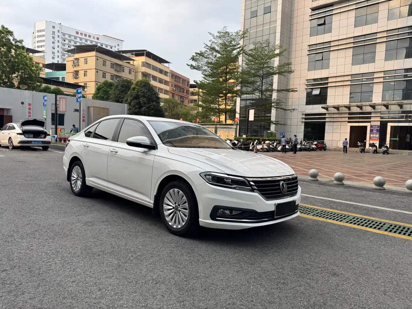 Volkswagen Lavida 2021 280TSI DSG Comfort Edition фото 3