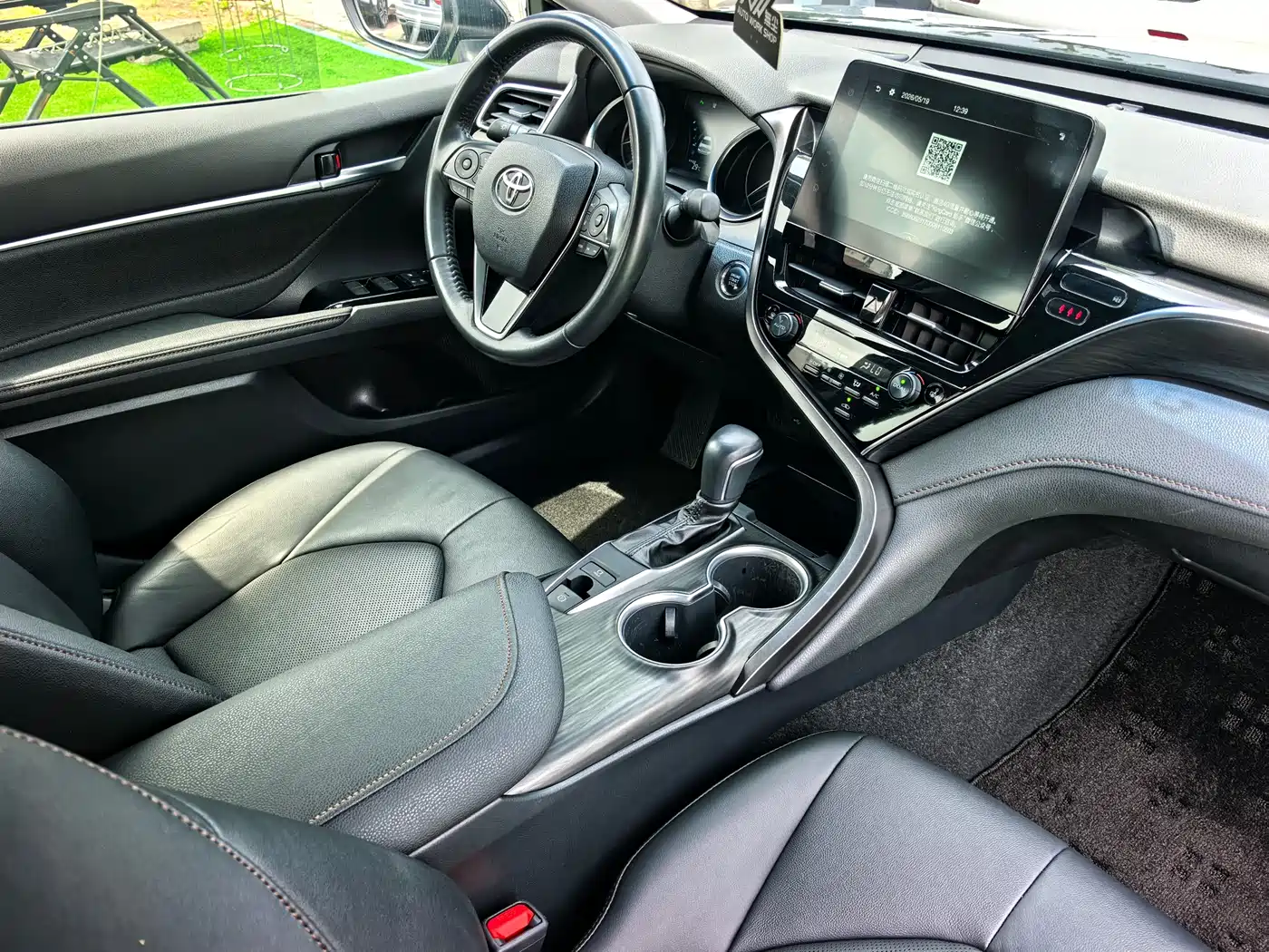 Toyota Camry 2023 2.0G Luxury Edition фото 5