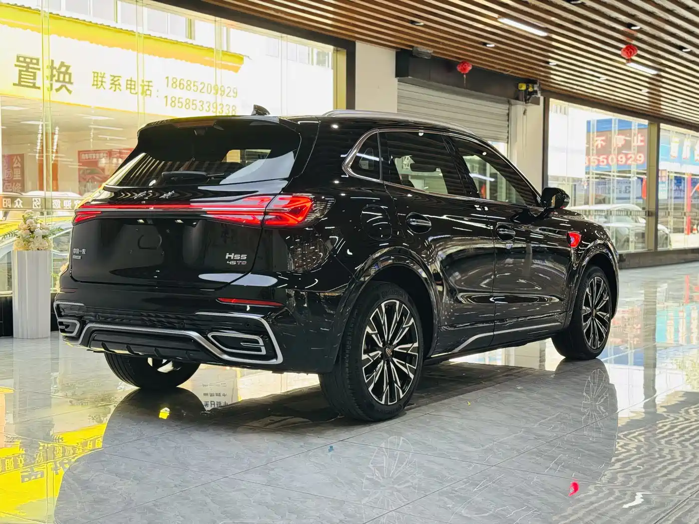 Hongqi HS5 2023 2.0T AWD Flag Enjoy Pro Edition фото 32