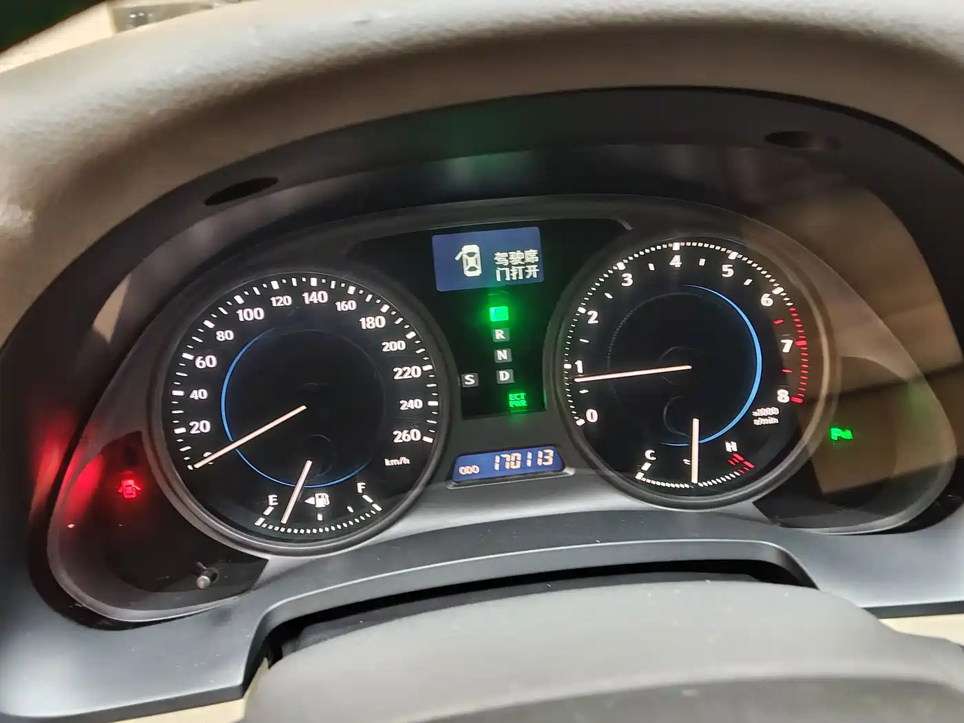 Lexus IS 2009 300 Dynamic Edition фото 8