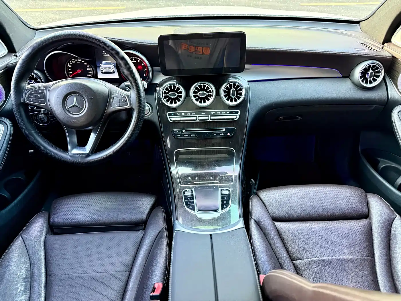 Mercedes-Benz GLC 2016 GLC 260 4MATIC Luxury фото 10