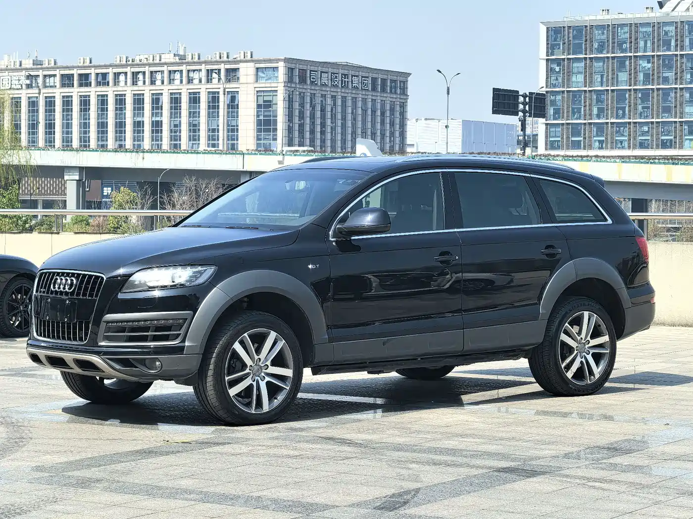 Audi Q7 2015 40 TFSI Classic Edition фото 4
