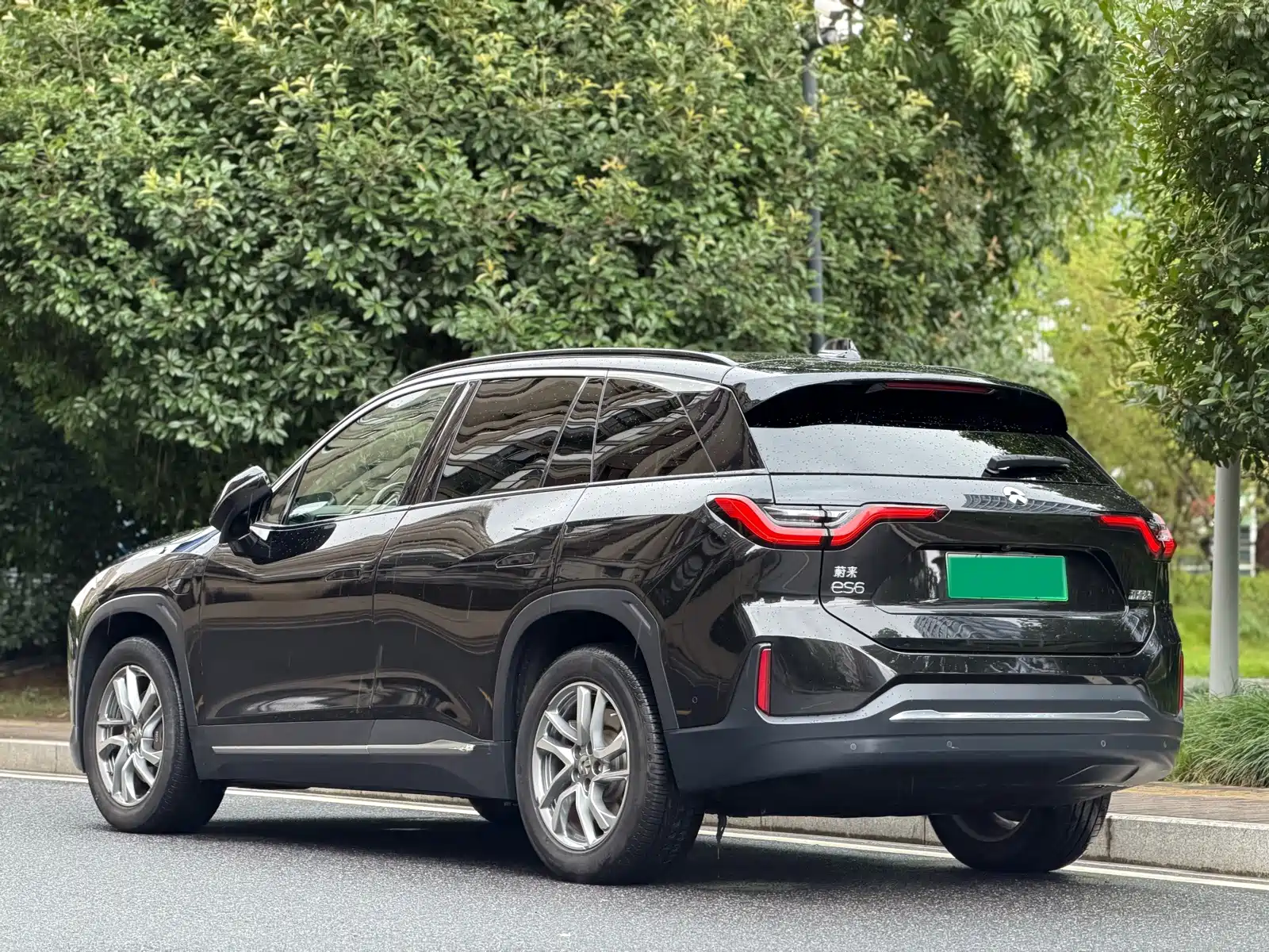 Фото 4 - NIO ES6