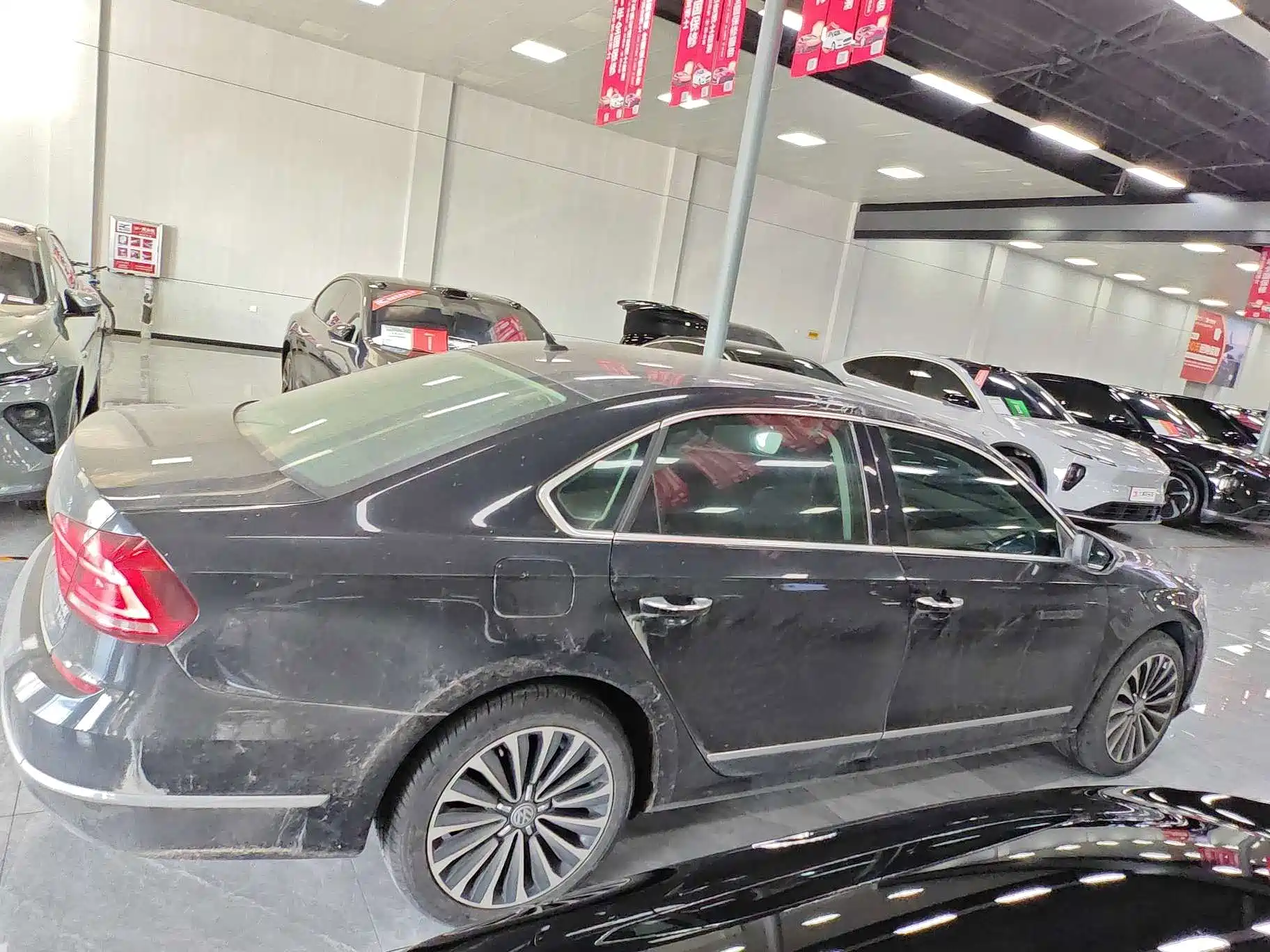 صورة 6 - Volkswagen Passat