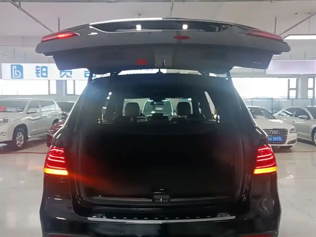 Mercedes-Benz GLE 2017 GLE 320 4MATIC Dynamic фото 19