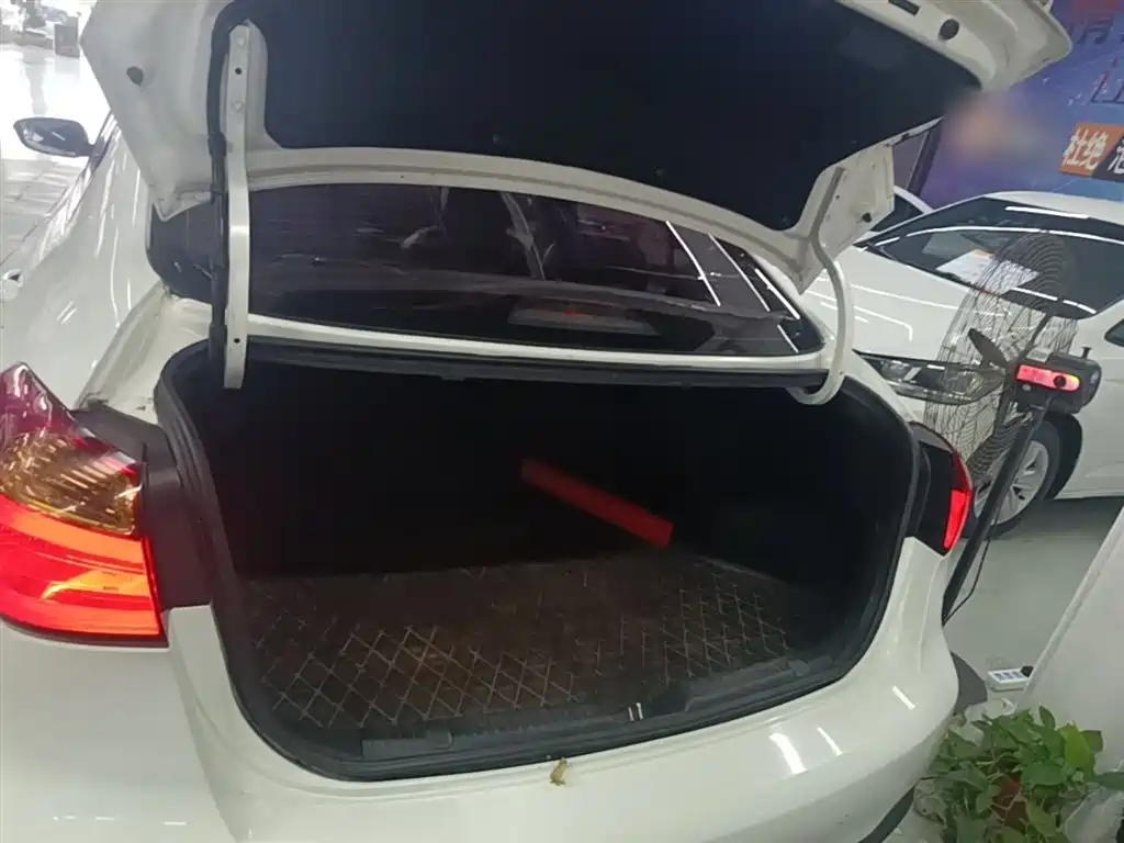 Kia K3 2015 1.6L Automatic DLX фото 19