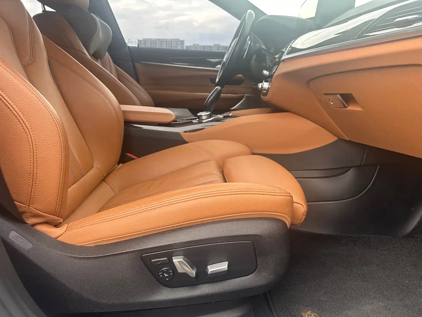 BMW 6 Series GT 2022 Model 630i M Sport Package фото 6