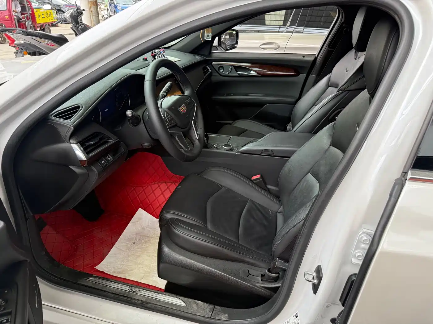 Cadillac CT6 2021 28T Luxury фото 8