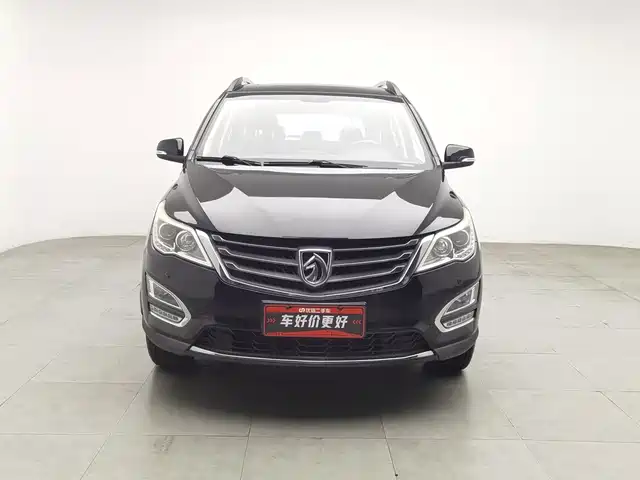 Baojun 560 2016 1.8L Manual Luxury — фото 3