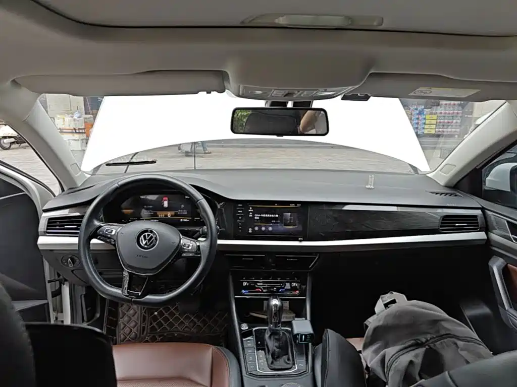 Volkswagen Lavida 2021 280TSI DSG Luxury Edition фото 10