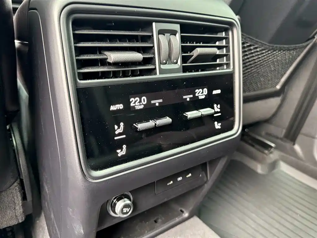 Porsche Cayenne 2026 2025 Cayenne 3.0T Dream Chaser Edition