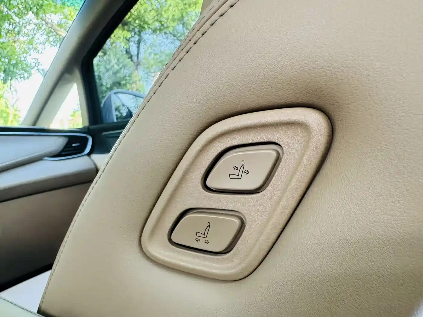 Buick GL8 2021 ES Landlord 653T Smart Luxury фото 18